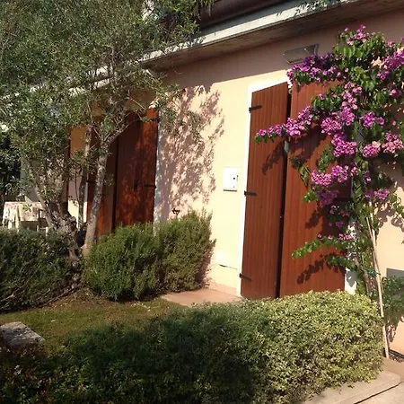 San Faustino Apartamento *